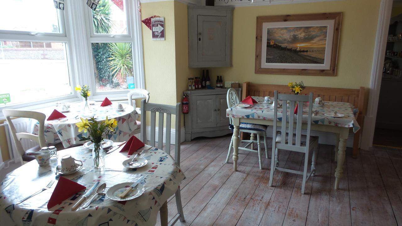 Bed and Breakfast Hooray Henrys Sheringham Zewnętrze zdjęcie